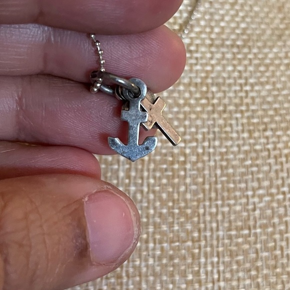 Silver Faith,Hope, Love Pendants Necklace- Cross, heart and anchor - Picture 6 of 9